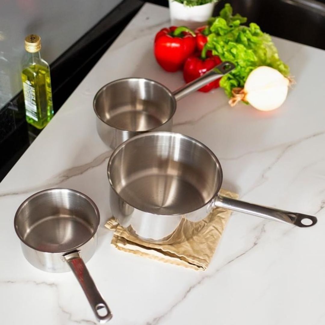CASSEROLES